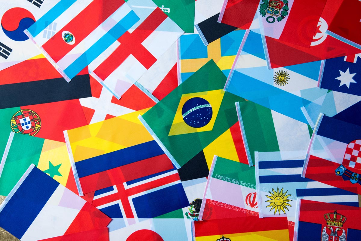 Divers drapeaux de nations du monde entier Collection de drapeaux internationaux